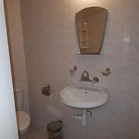 Markovi Pensión Ravda