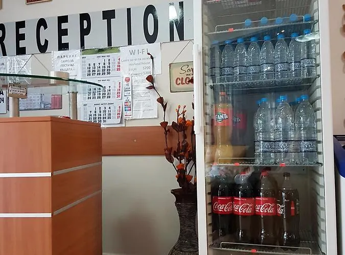 Markovi 招待所 3*